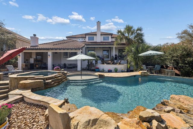 25215 Fairway Springs, San Antonio, TX 78260