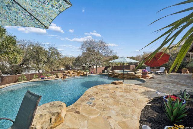 25215 Fairway Springs, San Antonio, TX 78260