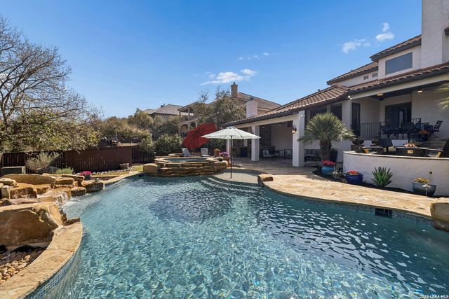 25215 Fairway Springs, San Antonio, TX 78260