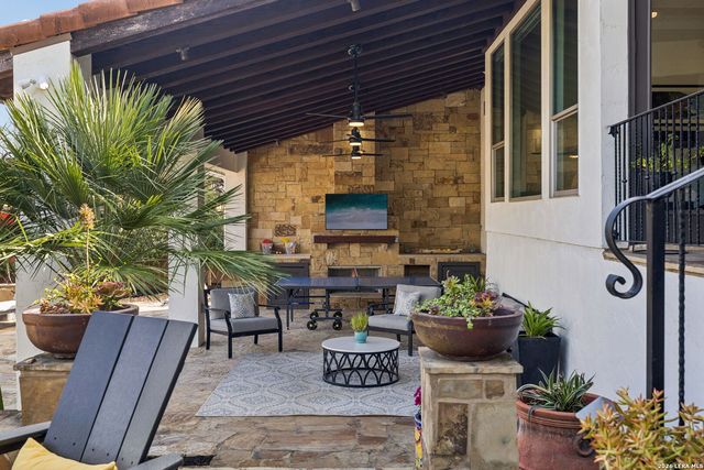 25215 Fairway Springs, San Antonio, TX 78260