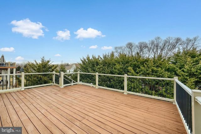 2760 PRIMROSE LN N, York, PA 17404