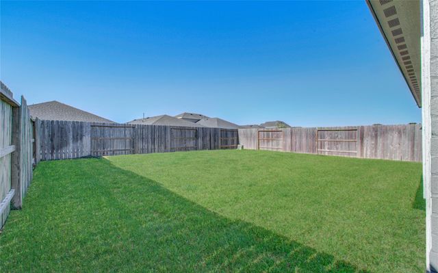 4930 Natchez Trace, Fresno, TX 77545