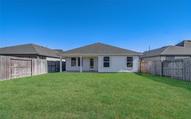 4930 Natchez Trace, Fresno, TX 77545