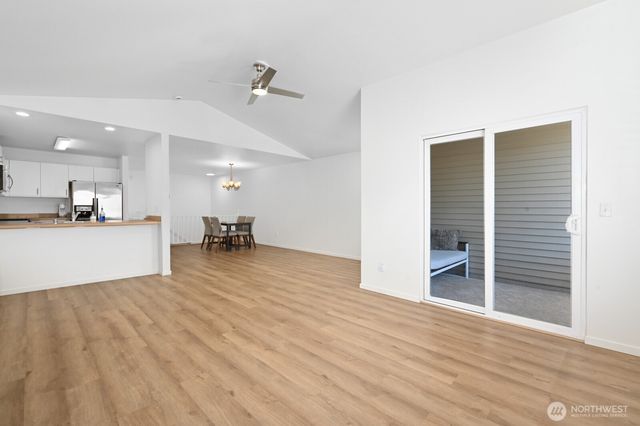 13607 56th Avenue SE, Everett, WA 98208