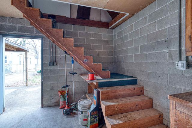 1317 Lodge Avenue, Evansville, IN 47714