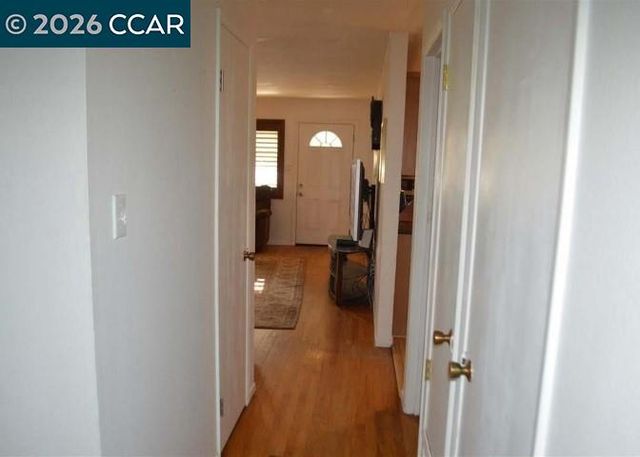 1898 Clayton Way, Concord, CA 94519