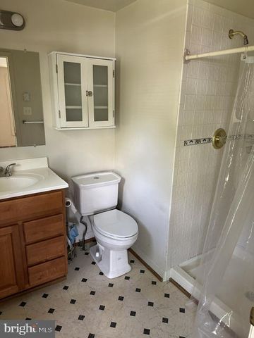 209 OAKRIDGE DR, Stafford, VA 22556