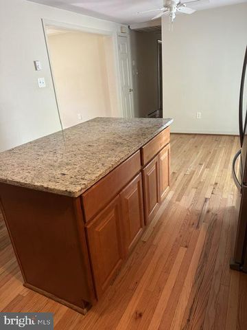 209 OAKRIDGE DR, Stafford, VA 22556