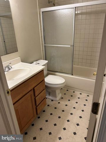 209 OAKRIDGE DR, Stafford, VA 22556