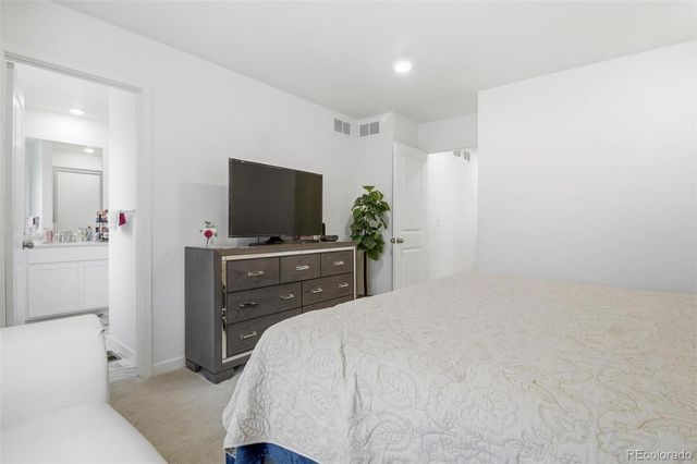 555 Aspen Avenue, Bennett, CO 80102