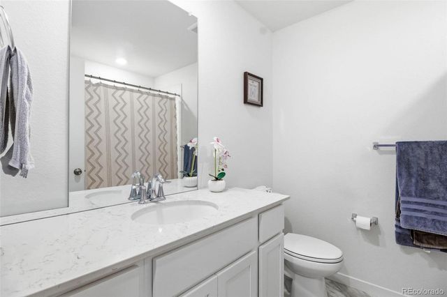 555 Aspen Avenue, Bennett, CO 80102