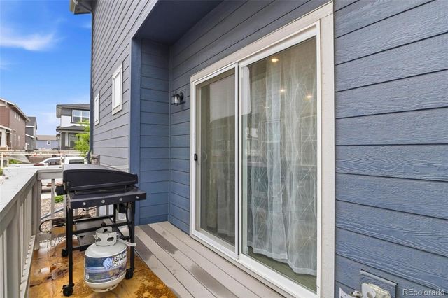 555 Aspen Avenue, Bennett, CO 80102