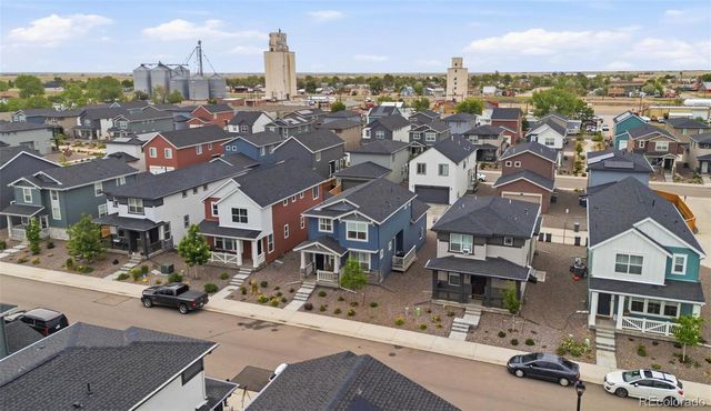 555 Aspen Avenue, Bennett, CO 80102