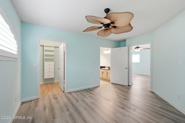 1701 THE GREENS Way 912, Jacksonville Beach, FL 32250
