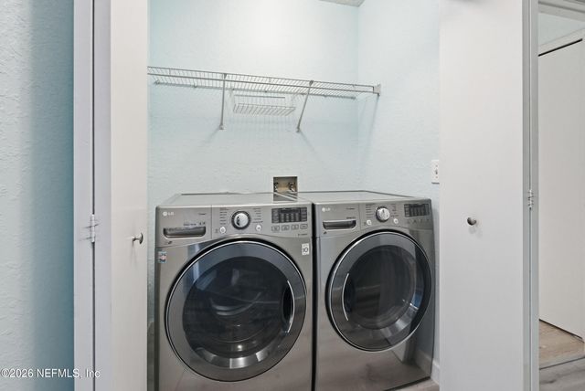 1701 THE GREENS Way 912, Jacksonville Beach, FL 32250
