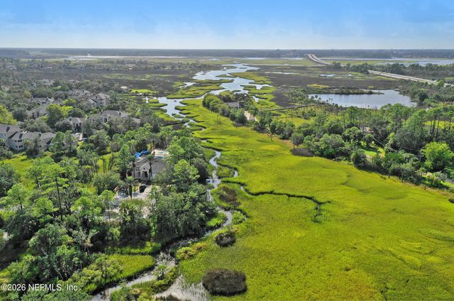 1701 THE GREENS Way 912, Jacksonville Beach, FL 32250