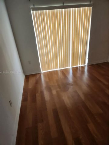 9430 SW 170th Street 302, Palmetto Bay, FL 33157