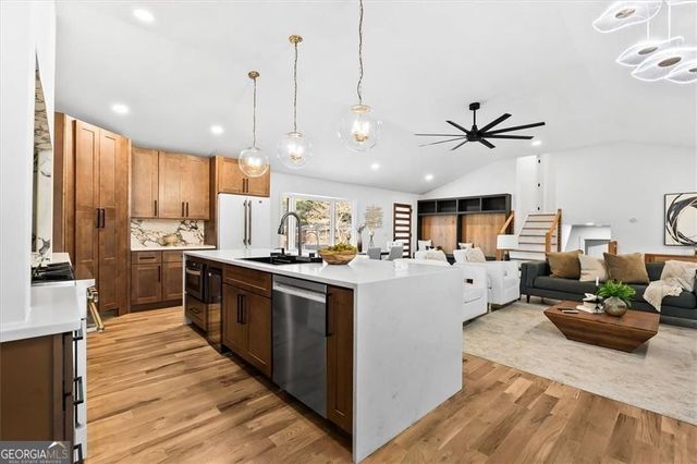 1137 Pair Road SW, Marietta, GA 30060