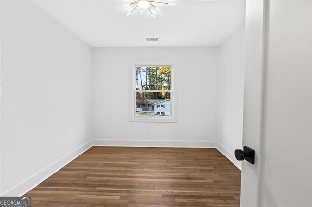 1137 Pair Road SW, Marietta, GA 30060