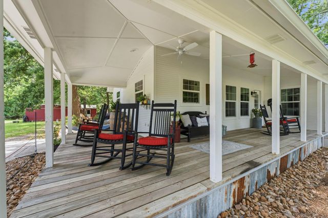 26203 Penguin Street, Magnolia, TX 77355