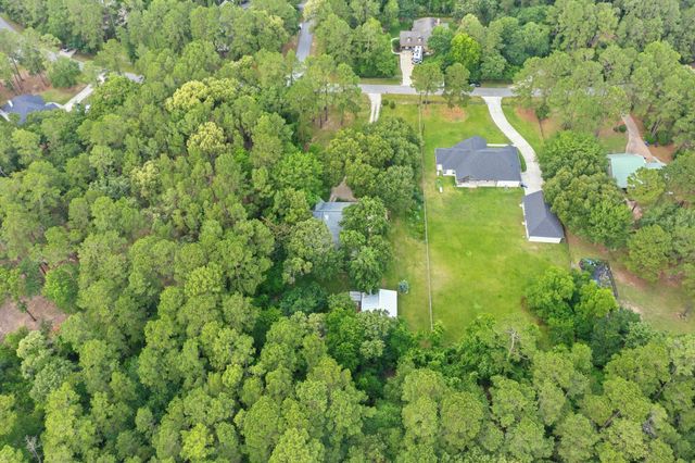 26203 Penguin Street, Magnolia, TX 77355