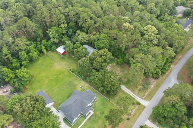 26203 Penguin Street, Magnolia, TX 77355