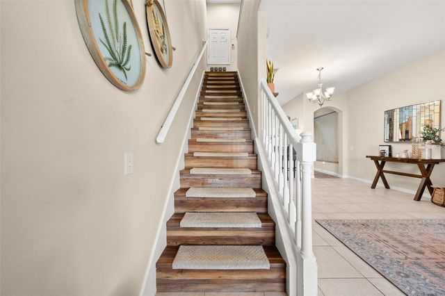 5357 60TH AVENUE N, St Petersburg, FL 33709