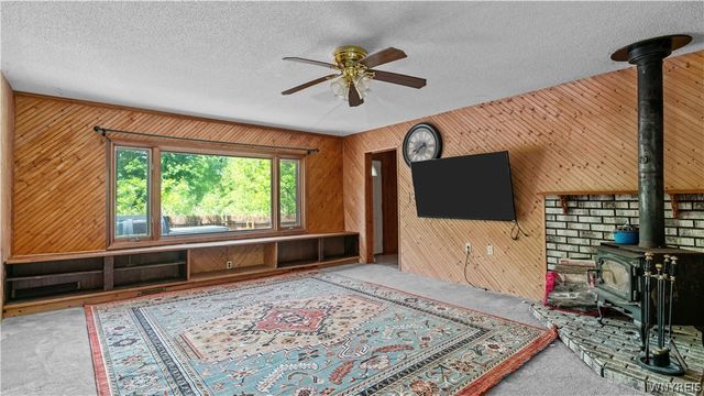 217 Three Rod Road, Alden, NY 14004
