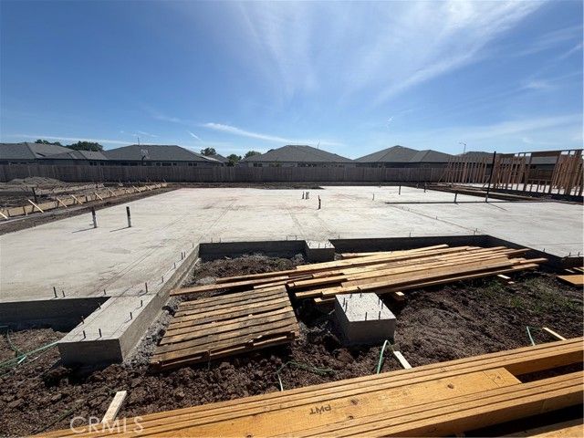 327 Ellingson Way, Chico, CA 95973