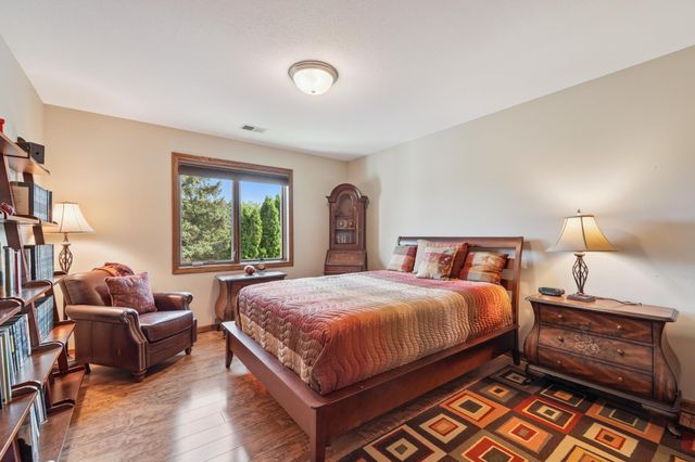 8621 Basswood Road 23, Eden Prairie, MN 55344