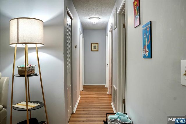 388 Poets Way, Mahwah, NJ 07430