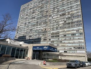 4800 S Chicago Beach Drive 804N, Chicago, IL 60615