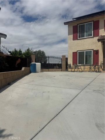 860 Arbor Ridge, Perris, CA 92571