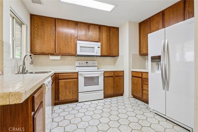 54105 Avenida Mendoza, La Quinta, CA 92253