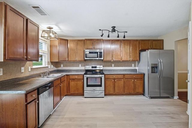 4779 Chafin Point Court, Snellville, GA 30039