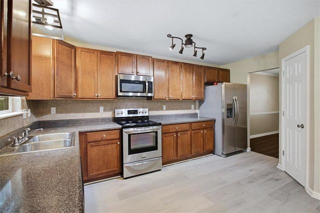 4779 Chafin Point Court, Snellville, GA 30039