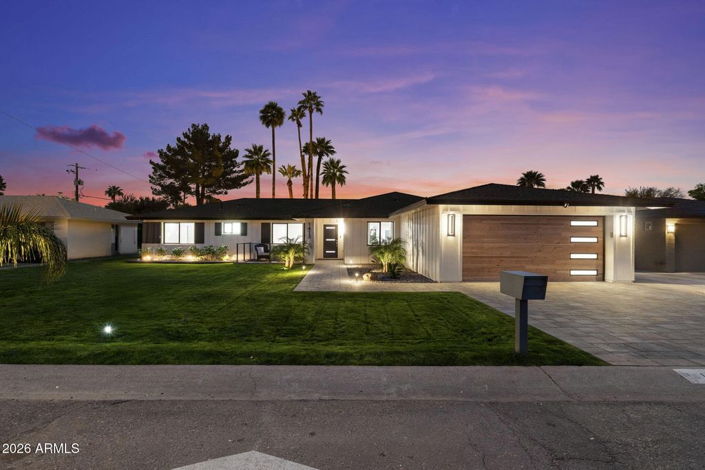 1413 E SAN MIGUEL Avenue, Phoenix, AZ 85014