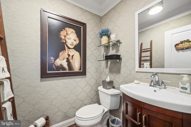 42719 EXPLORER DR, Brambleton, VA 20148