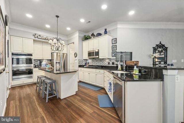 42719 EXPLORER DR, Brambleton, VA 20148