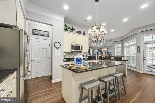 42719 EXPLORER DR, Brambleton, VA 20148