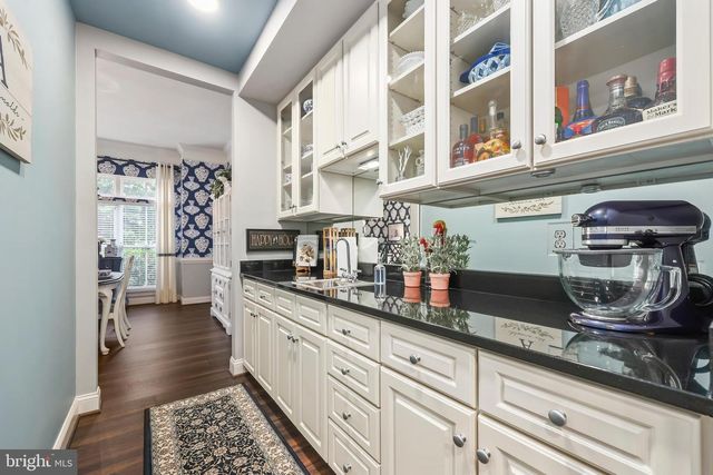 42719 EXPLORER DR, Brambleton, VA 20148