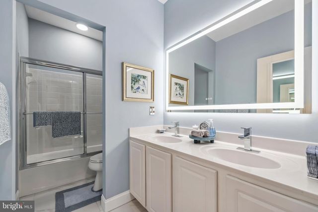 42719 EXPLORER DR, Brambleton, VA 20148