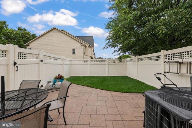 42719 EXPLORER DR, Brambleton, VA 20148