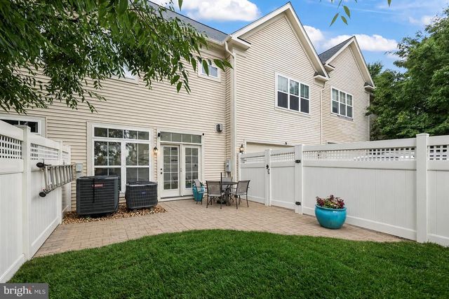 42719 EXPLORER DR, Brambleton, VA 20148