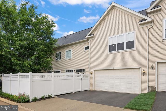 42719 EXPLORER DR, Brambleton, VA 20148