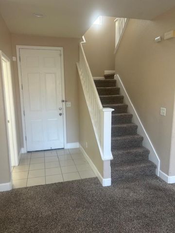 17 Amagansett Pl, Sacramento, CA 95835