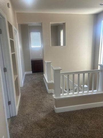 17 Amagansett Pl, Sacramento, CA 95835