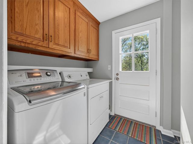 9 Woodthrush Drive, West Nyack, NY 10994