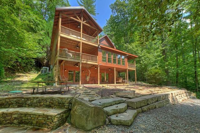46 Private Drive, Ellijay, GA 30536