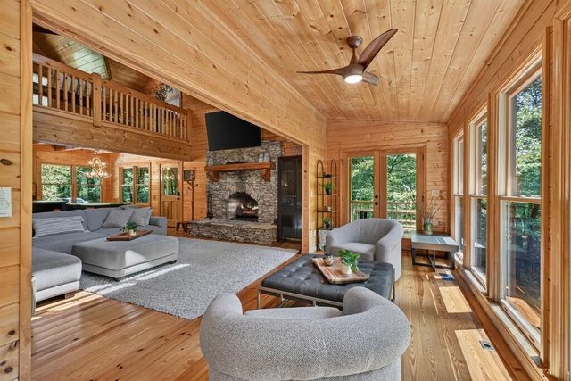 46 Private Drive, Ellijay, GA 30536